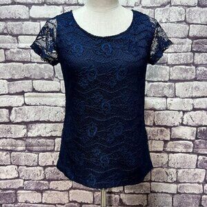 Lynn Ryan Navy Lace Short Sleeve Top Size M